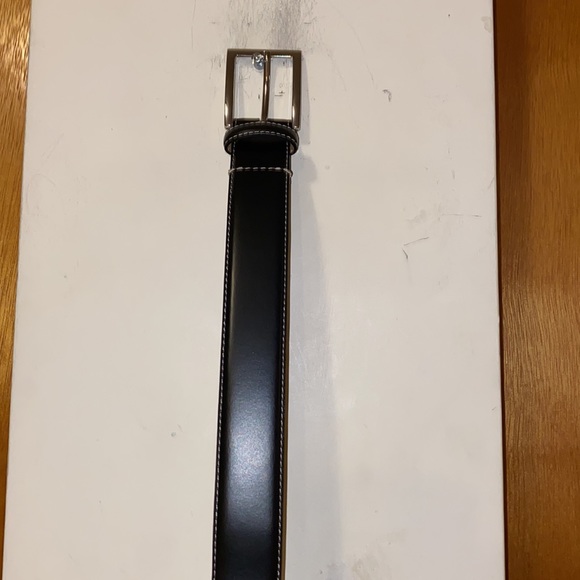 ♣️NWT Cole Haan Black Stitched Genuine Leather Belt - Picture 5 of 14